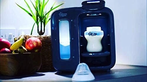 TOMMEE TIPPEE Perfect Prep PRÍSTROJ Day&Night bez filtra