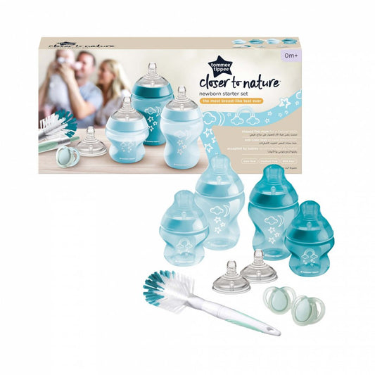 TOMMEE TIPPEE zestaw startowy butelek ANTI-COLIC closer to nature, 2 butelki, smoczki, szczotka i 2 smoczki uspokajające