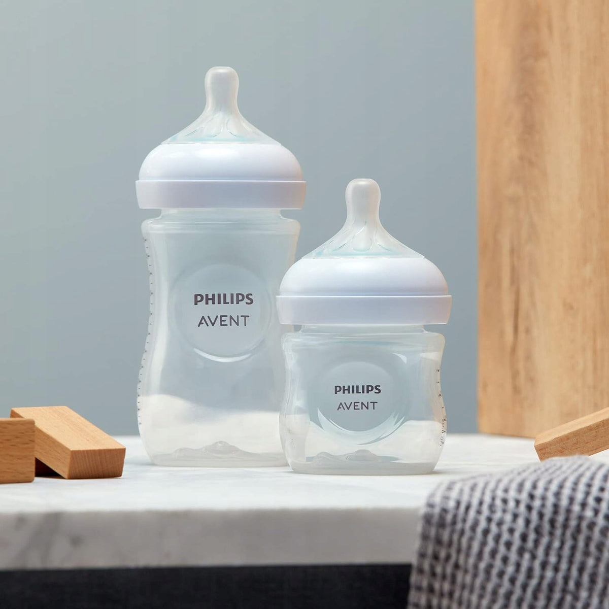 PHILIPS AVENT Natural RESPONSE cumisüveg és kiegészítő szett