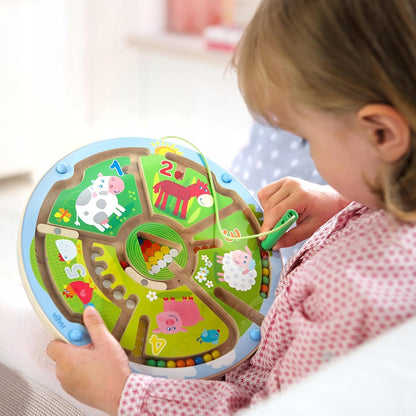 HABA drevené magnetické bludisko 23 cm FARMA