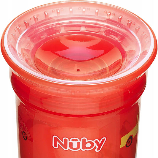 NUBY Sipeez NEPRETEKAJÚCI HRNČEK 300 ml s náustkom 360 stupňov AUTÁ 1 kus