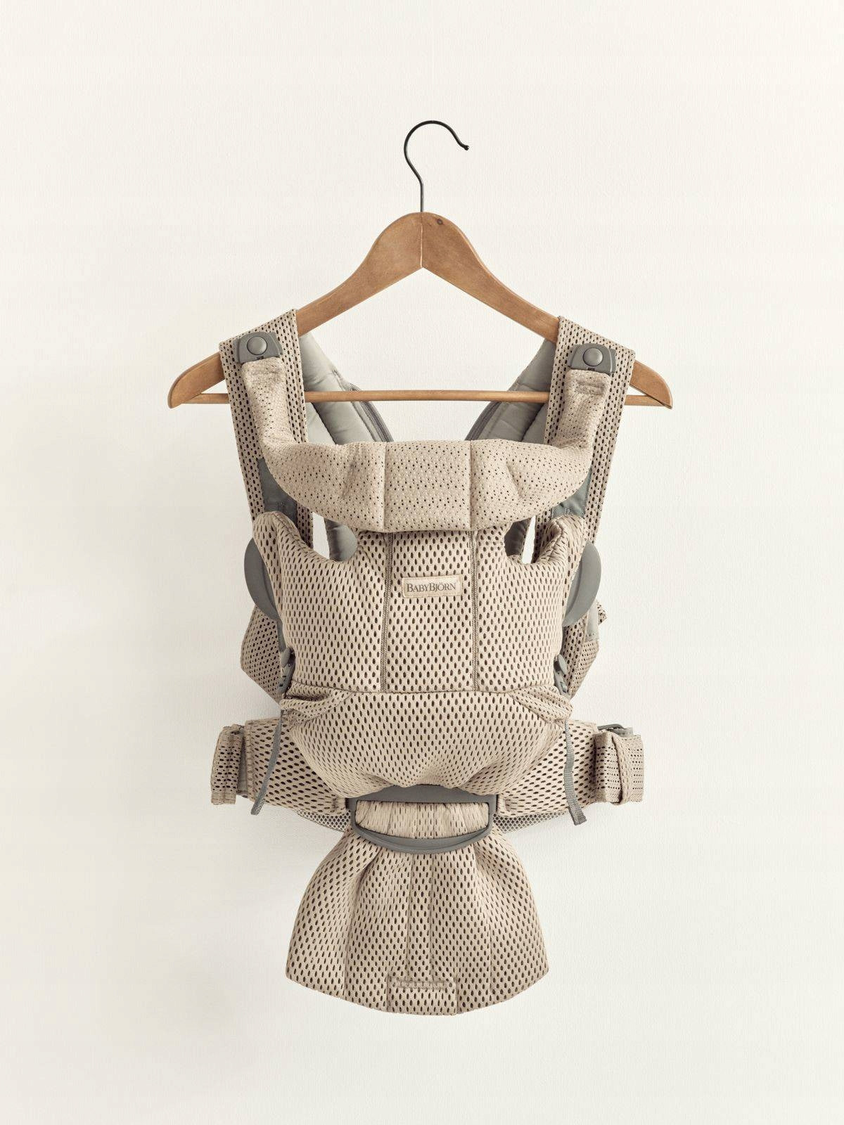 BABYBJORN Airy Mesh ergonomický nosič 3,5-12kg