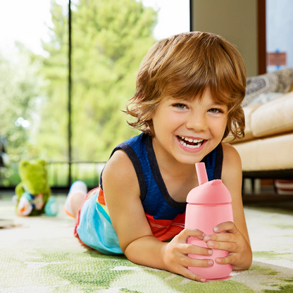 MUNCHKIN Simple Clean spill-proof cup