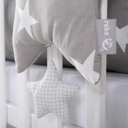 ROBA Little Stars závesná hračka s hracím strojčekom na kočík a postieľku 27 x 27 cm