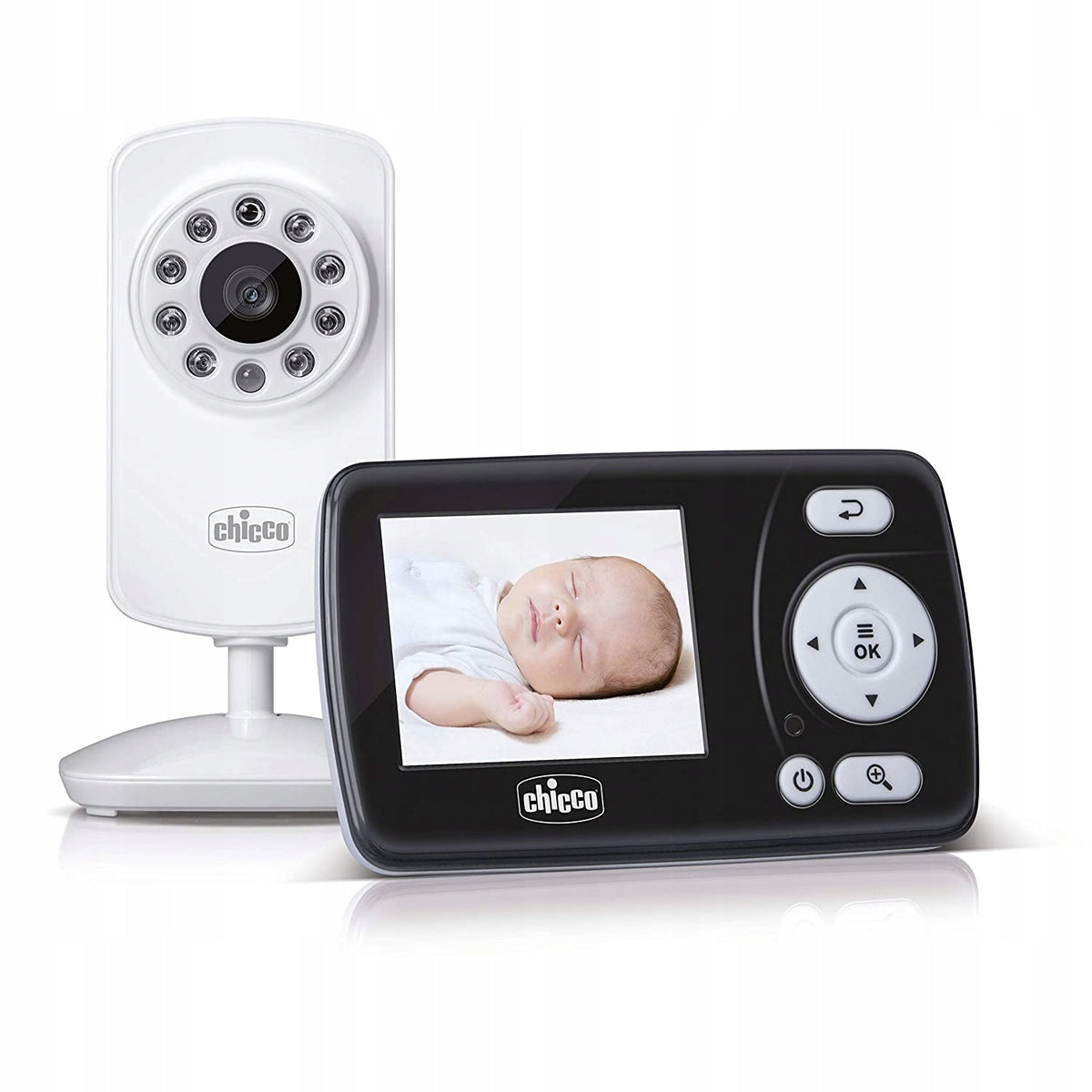 CHICCO Smartdigital baby monitor2.4" LCD screenreceiver, camera, 2 cables with power supplies includedblack