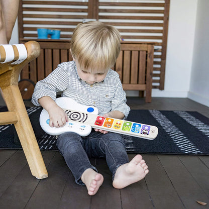 BABY EINSTEIN Hape Magic Touch dotyková elektrická gitara 41,6 cm