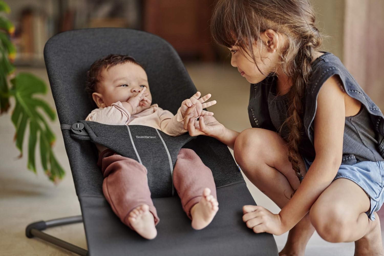 BABYBJORN Bliss ležadlo-stolička 2 v 1 3,5–13 kg