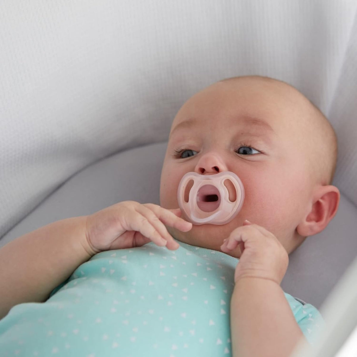 TOMMEE TIPPEE Ultra Light cumlík x2 0 – 6 m
