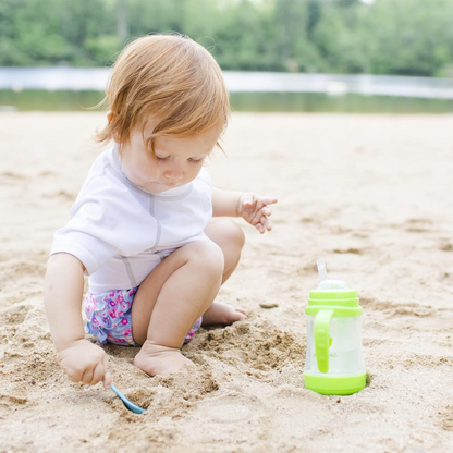 GREEN SPROUTS Sip & Straw Cup sklenený pohár s náustkom proti rozliatiu, náustok a slamka 6 m+
