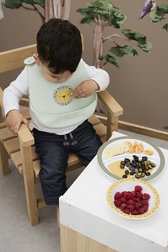 STERNTALER Leo the Lion silicone bib with pocket, adjustable