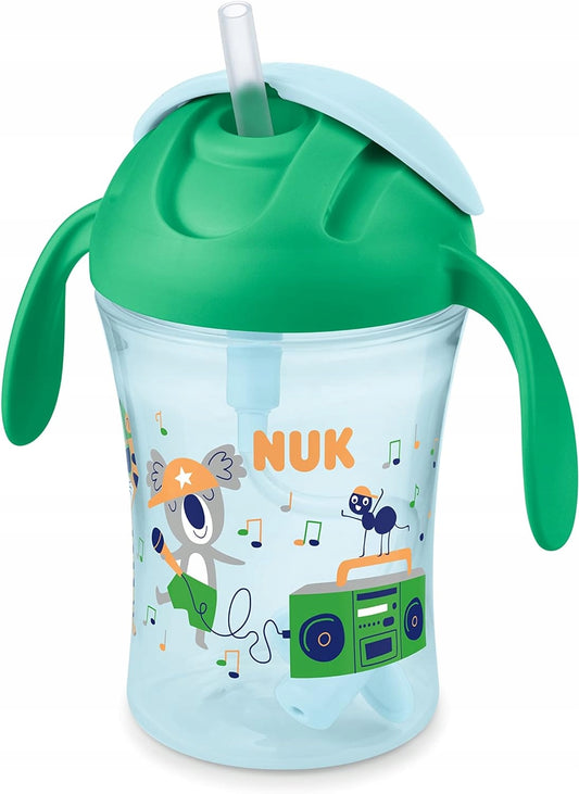 NUK Motion Cup cseppmentes rugalmas szívószállal 8 hónap+