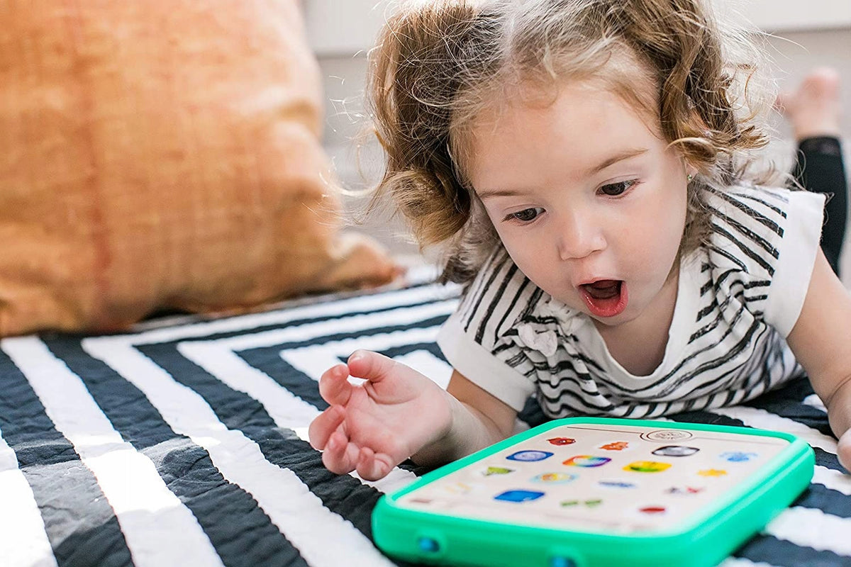 HAPE BABY EINSTEIN tablet 150 melódií, zvukov a slov v 3 jazykoch