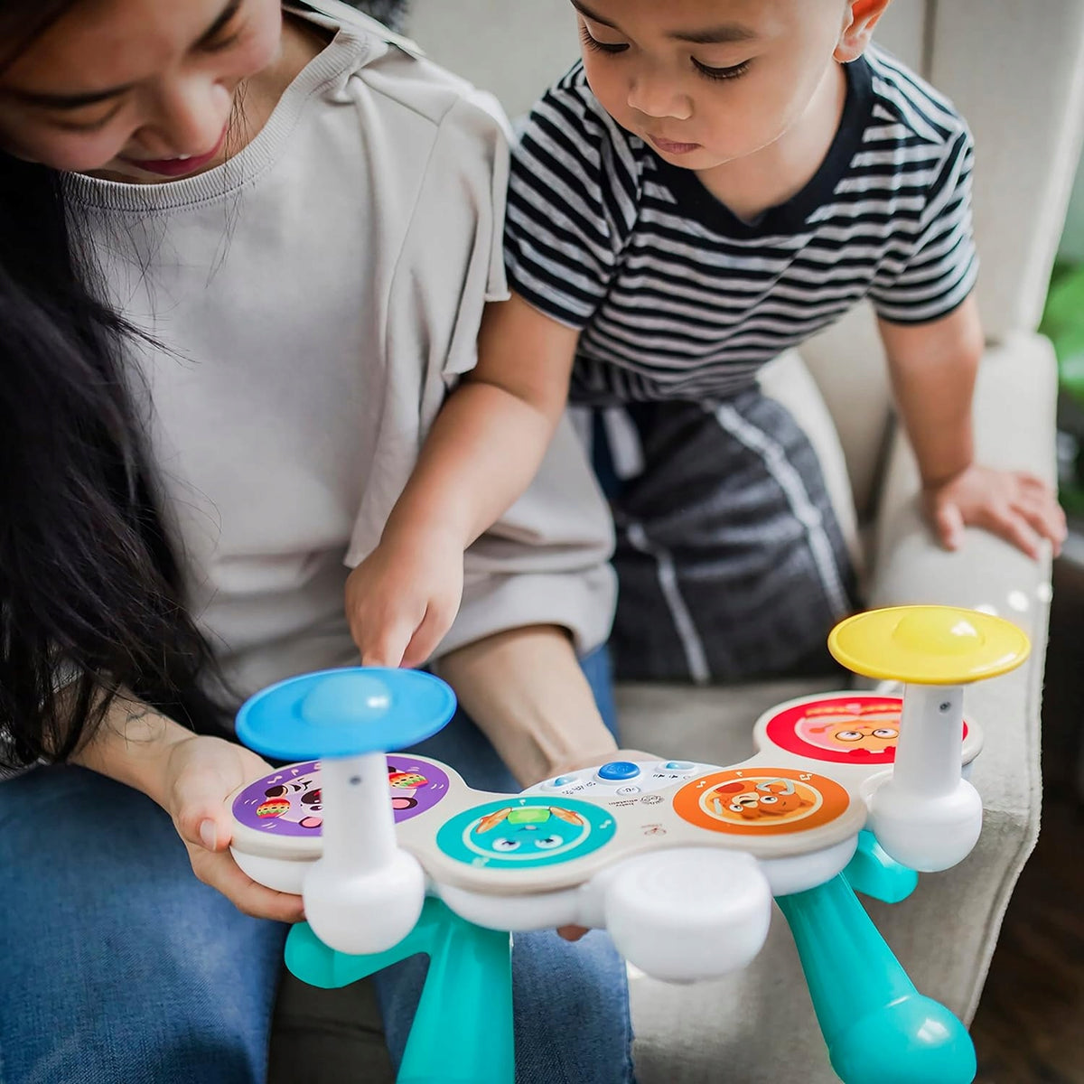 HAPE Baby Einstein drevené dotykové bicie nástroje