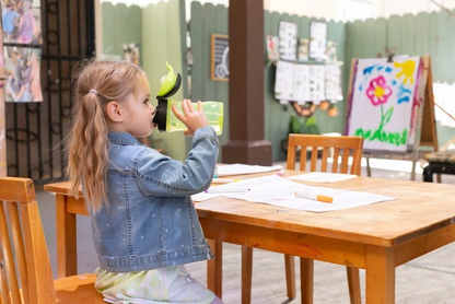 CHICCO Kids Cup fľaša, pohár s tvrdým náustkom 350 ml 2 roky+ rýchly prietok