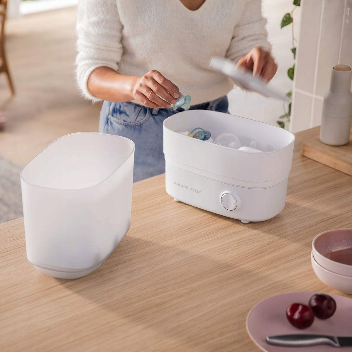 PHILIPS AVENT elektrický parný sterilizátor