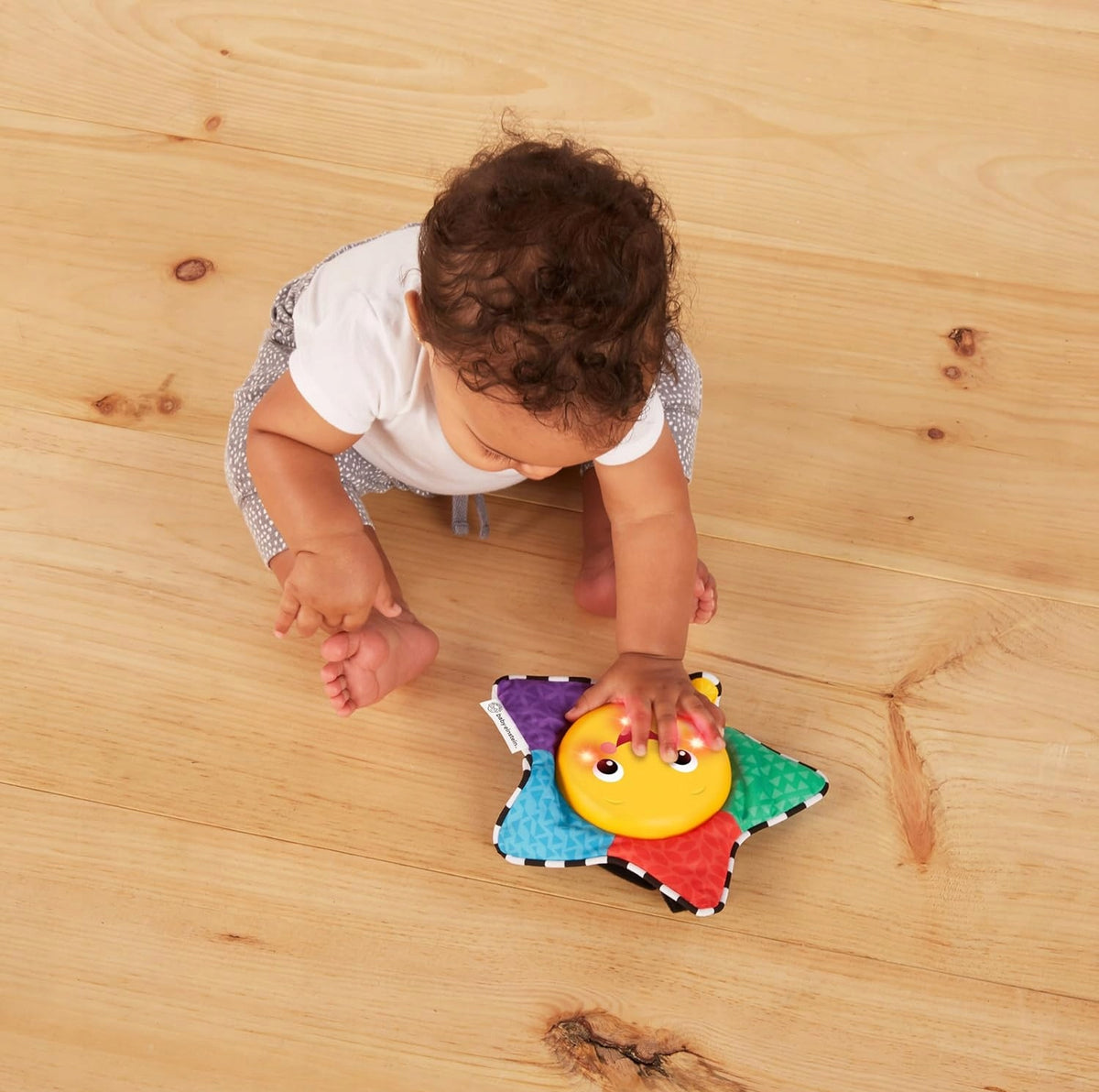 BABY EINSTEIN hudobná hračka so svetielkami HVIEZDA 19 cm