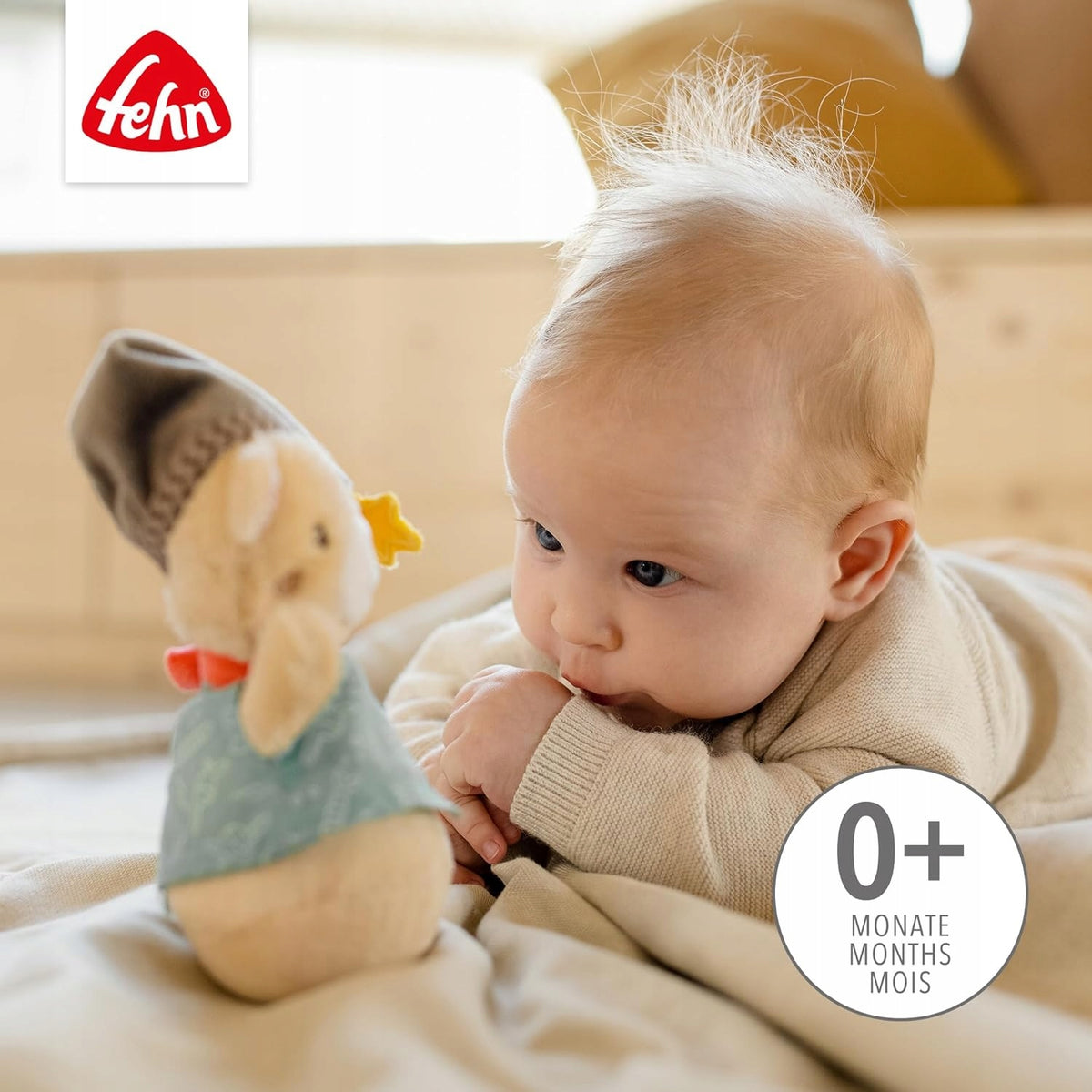FEHN Medvedík Bruno hrkálka 14cm