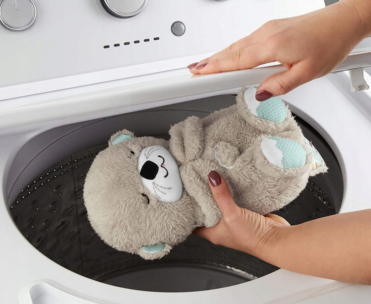 FISHER-PRICE spiaca VYDRA s pohyblivým bruškom, zvukmi a svetlom