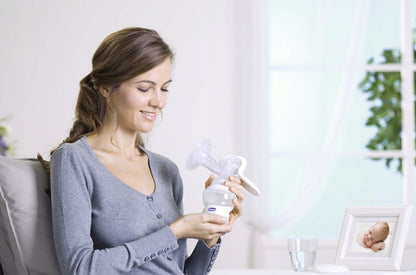 CHICCO Natural Feeling RUČNÁ ODSÁVAČKA MATERSKÉHO MLIEKA 150 ml U