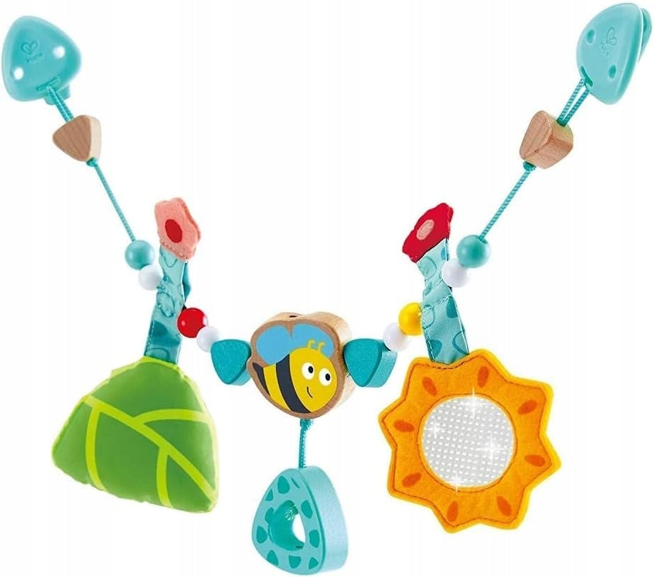 HAPE drevená závesná reťaz na kočík ČMEĽ 39,5 cm